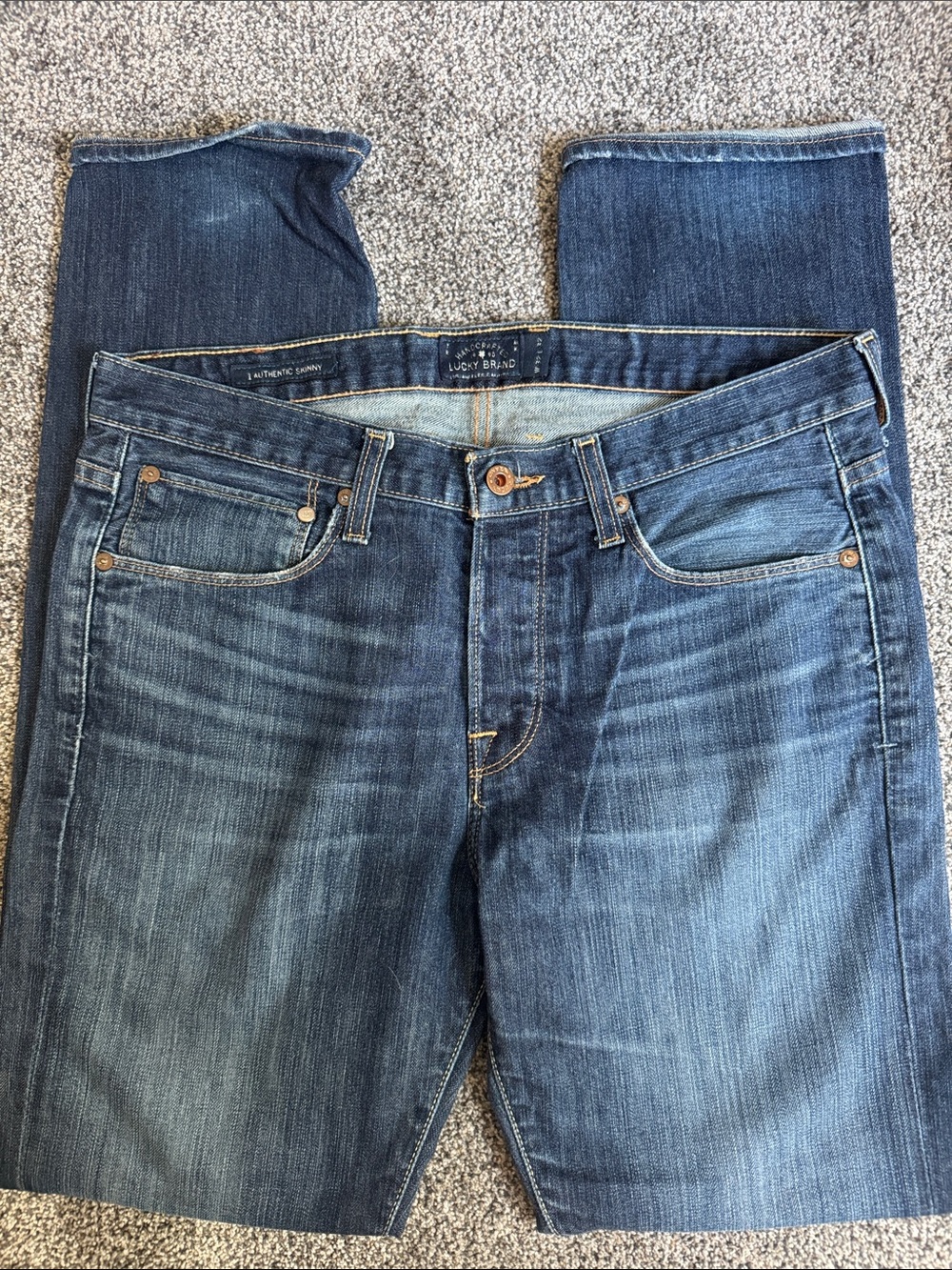 Lucky Brand Men's Medium Blue Straight Jeans